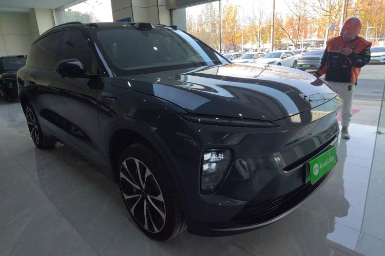 Used Nio ES8 2023 100kWh Signature Edition