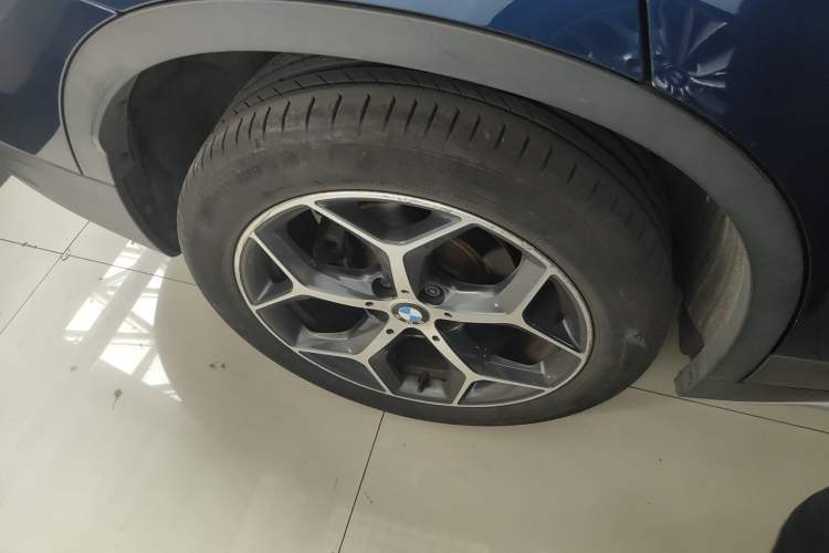 Used BMW X1 2016 sDrive18Li Luxury Model
