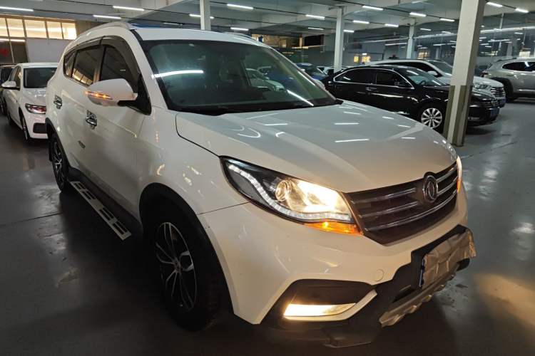 Used Dongfeng Fengon 580 2018 1.5T CVT Luxury Model
