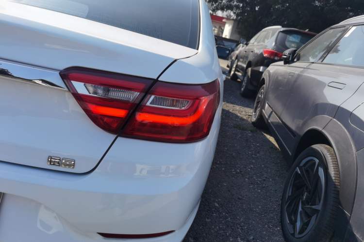 Used Geely Auto Vision 2020 1.5L CVT Asian Games Edition