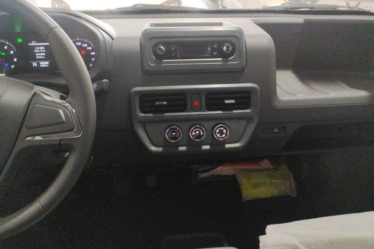 Used Wuling Yangguang 
