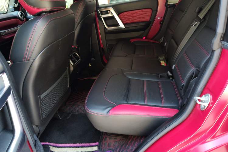 Used Beijing Auto BJ40 2021 2.0D Automatic Four-Wheel Drive Blade Hero Edition Adventurer Type
