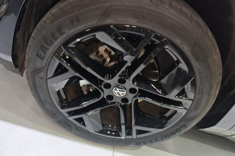 Used Volkswagen Teramont 2026 Model, Tiguan Pro 450TSI Four-Wheel Drive Summit Edition
