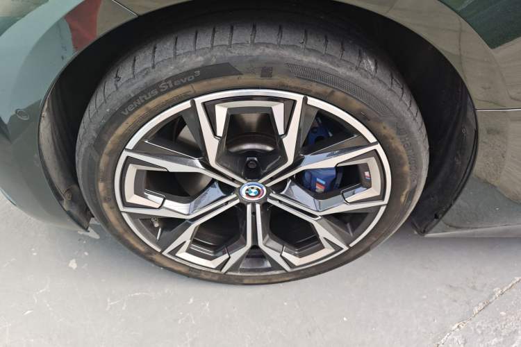 Used BMW i4 2022 M50
