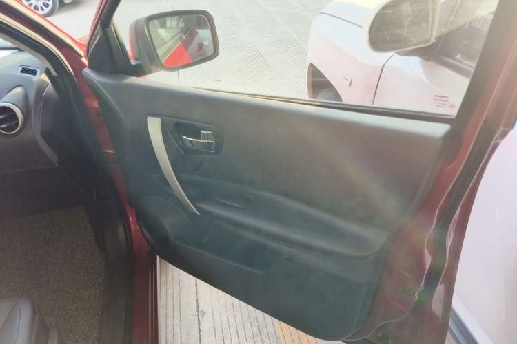 Used Nissan Qashqai 2012 2.0 XL Fire CVT 2WD
