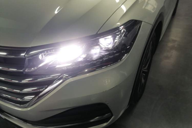 Used Volkswagen Viloran 2024 330TSI Luxury Edition
