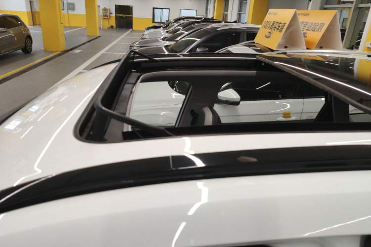 Used Geely Auto FX11 2023 1.5TD DCT Glory Edition