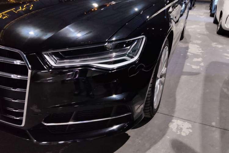 Used Audi A6L 2018 30th Anniversary Edition 45 TFSI quattro Luxury Model
