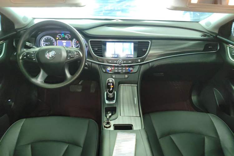 Used Buick LaCrosse 2021 552T Luxury Version