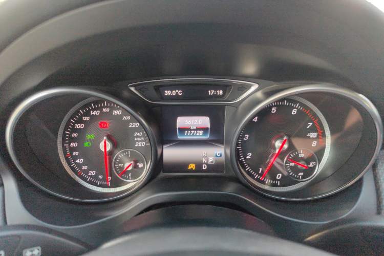 Used Mercedes-Benz GLA 2017 GLA 200 Fashion Model