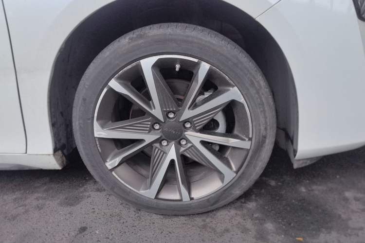 Used AION S Plus 2022 80 Tech Edition
