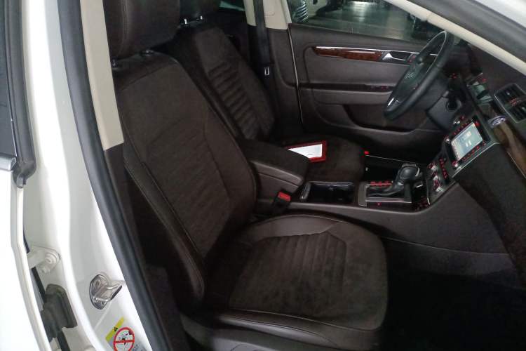 Used Volkswagen Magotan 2012 Travel Edition 2.0 TSI Comfort Version