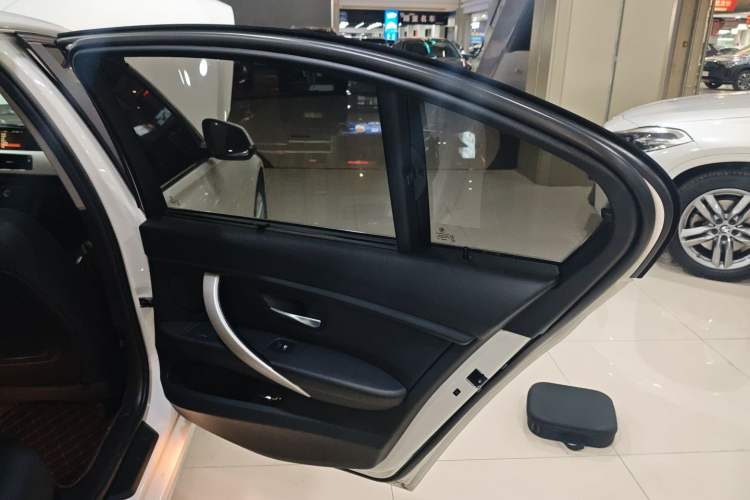 Used BMW 3 Series 2015 320Li Luxury Edition Fashion Model
