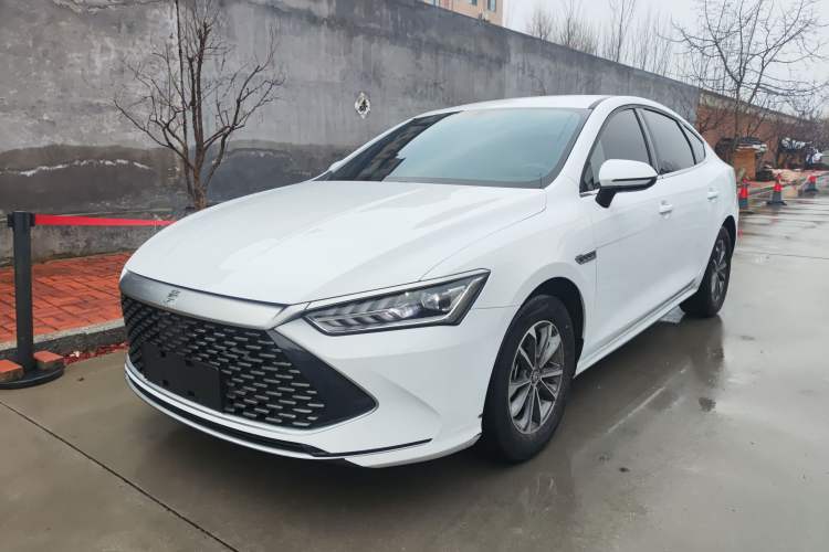 Used BYD Qin PLUS 2024 HONOR Edition DM-i 55KM Leading Model