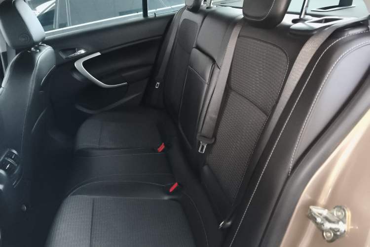 Used Buick Regal 2015 1.6T Leading Technology Model
