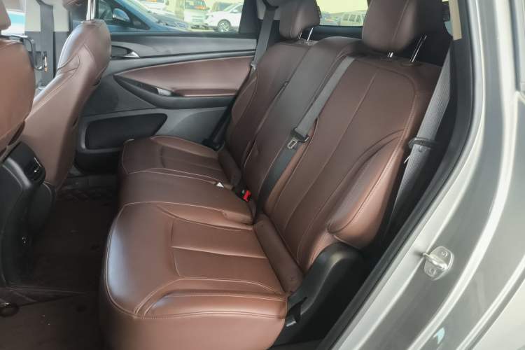 Used Buick GL6 2018 18T 5-seat Luxury Model
