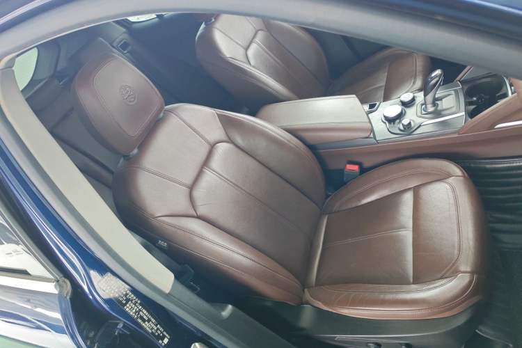 Used Alfa Romeo Stelvio 2017 2.0T 200HP Luxury Edition
