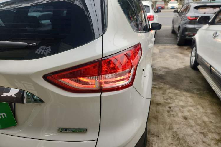 Used Ford Kuga 2015 1.5L GTDi Two-Wheel Drive Fashion Edition