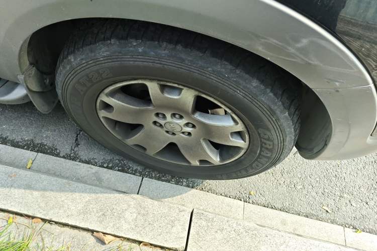 Used Kia Borrego 2015 3.8L Luxury Edition China IV