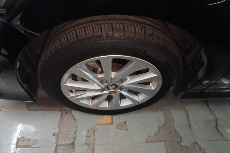 Used Toyota Camry 2021 2.0G Luxury Edition
