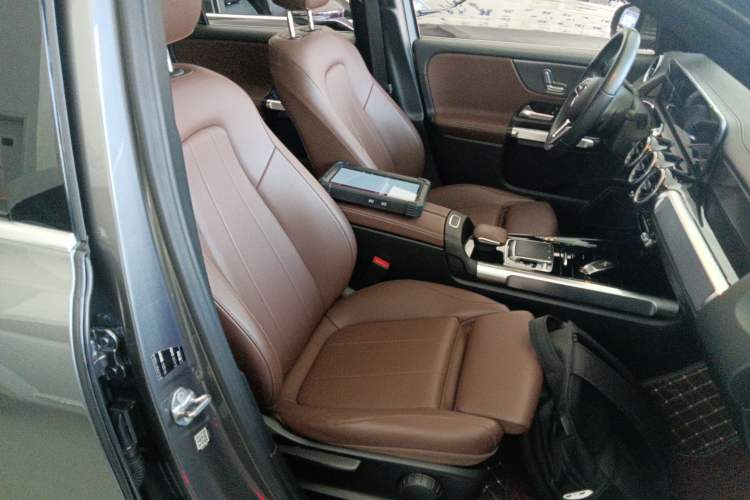 Used Mercedes-Benz GLB 2020 GLB 200 Dynamic Edition
