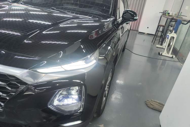 Used Hyundai Santa Fe 2019 380 TGDi DLX Automatic 2WD Prestige Edition China VI Standard
