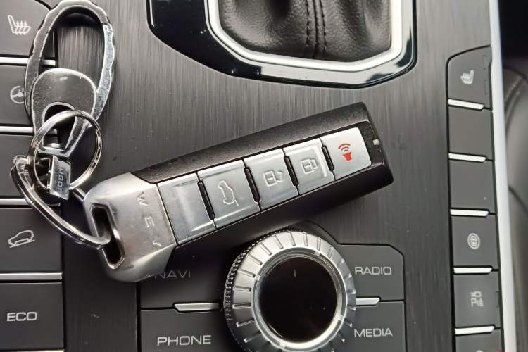 Used Wey VV5 2019 Upgraded Model 2.0T Two-Wheel Drive Ultra-Luxury Version China V Standard