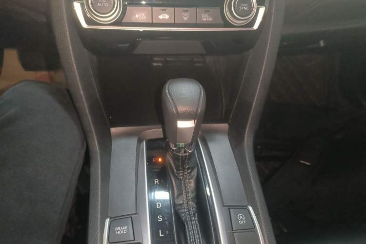 Used Honda Civic 2016 220TURBO CVT Luxury Edition