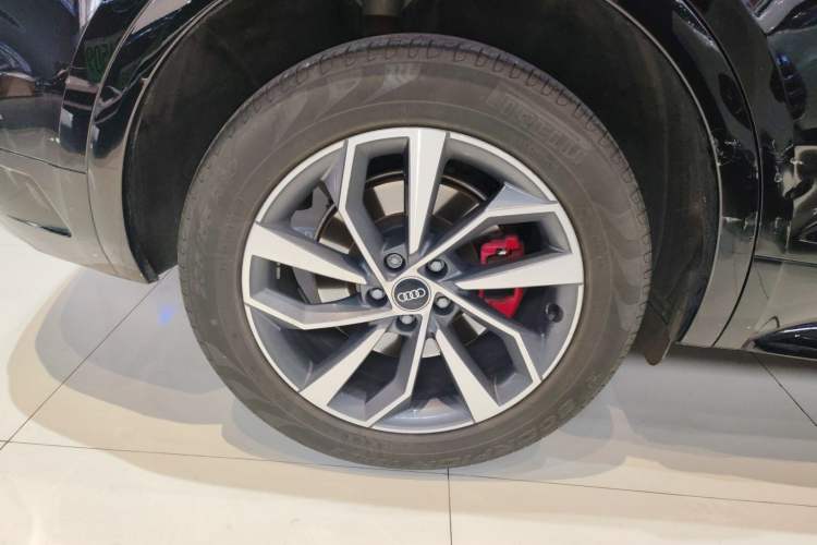 Used Audi Q5L 2024 40 TFSI Luxury Dynamic Edition
