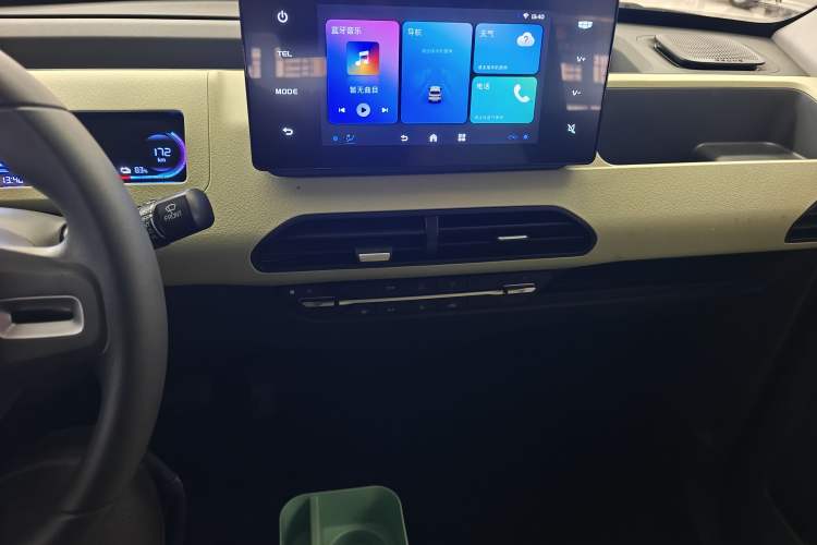 Used Geely Galaxy Panda 2024 Panda Mini 200km Longteng PRO Edition