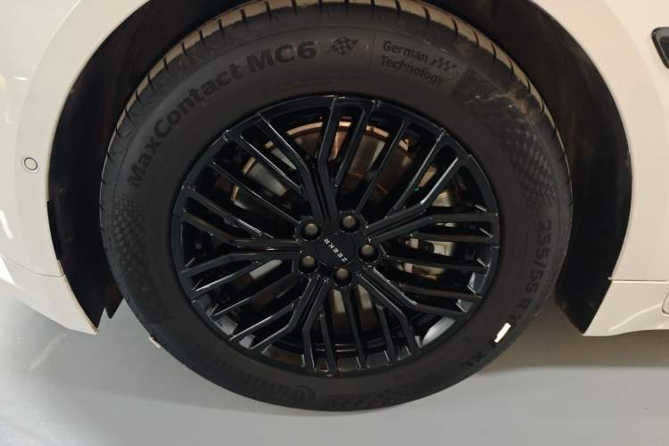 Used Zeekr 001 2024 WE Edition 95 kWh All-Wheel Drive
