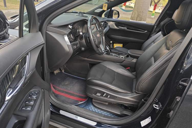 Used Cadillac XT6 2022 2.0T Six-Seater Four-Wheel Drive Luxury Version