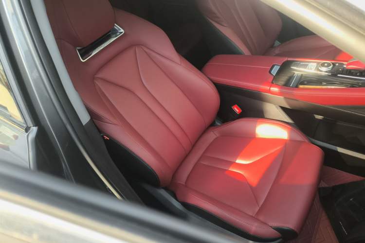 Used Changan CS75 PLUS 2022 2nd Generation 1.5T Automatic Luxury Edition
