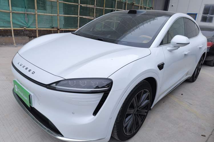 Used Hima Luxeed R7 2024 All-Electric 736 km Ultra