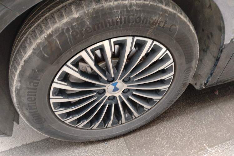 Used Denza D9 2024 DM-i 980 Four-Wheel Drive Flagship Model