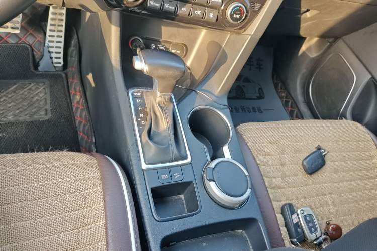 Used Kia KX5 2016 1.6T Automatic Two-Wheel Drive DLX