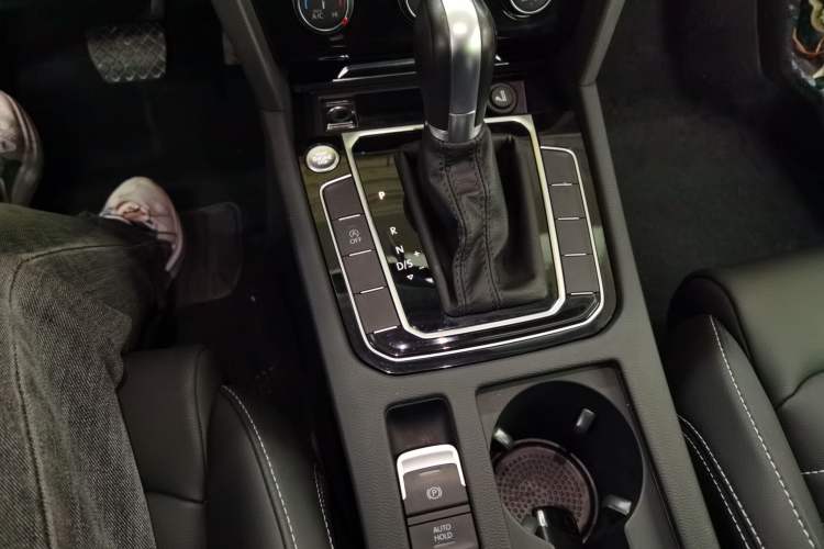 Used Volkswagen Magotan 2020 280TSI DSG Comfort Edition
