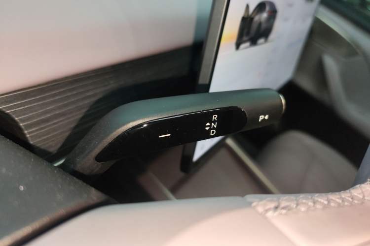 Used ONVO L60 2024 60 kWh Rear-Drive Version
