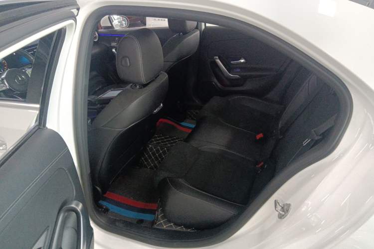 Used Mercedes-Benz A-Class 2021 A 200 L Sport Sedan Fashion Model