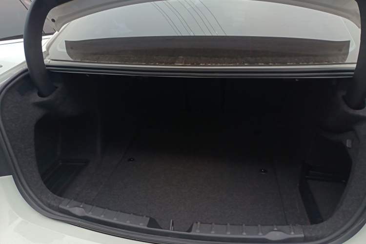 Used BMW 3 Series 2018 320Li Leading Model M Sport Package
