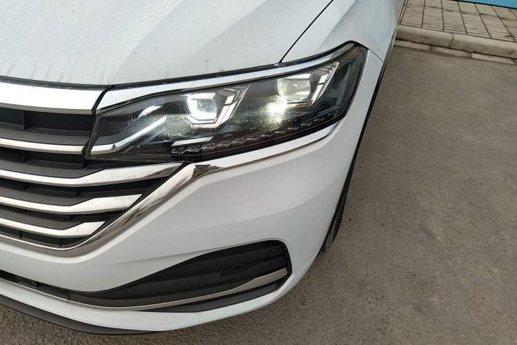 Used Volkswagen Viloran 2024 330TSI Luxury Edition
