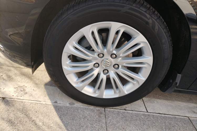 Used Buick LaCrosse 2016 20T Luxury Model
