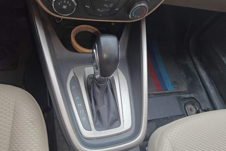 Used Ford Escort 2015 1.5L Automatic Comfort Model