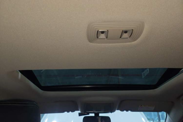 Used BYD Qin Pro 2019 Super Edition 1.5TI Manual Smart Connect Powerful Model China VI Standard
