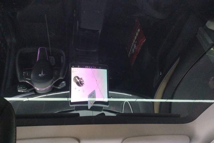 Used Tesla Model Y 2021 Long-Range All-Wheel-Drive Version 3D7
