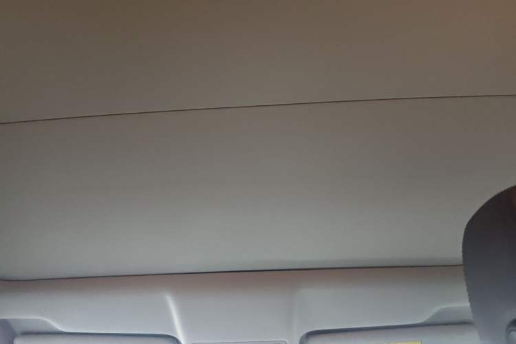 Used Land Rover Range Rover Evoque 2018 240PS PURE Style Edition
