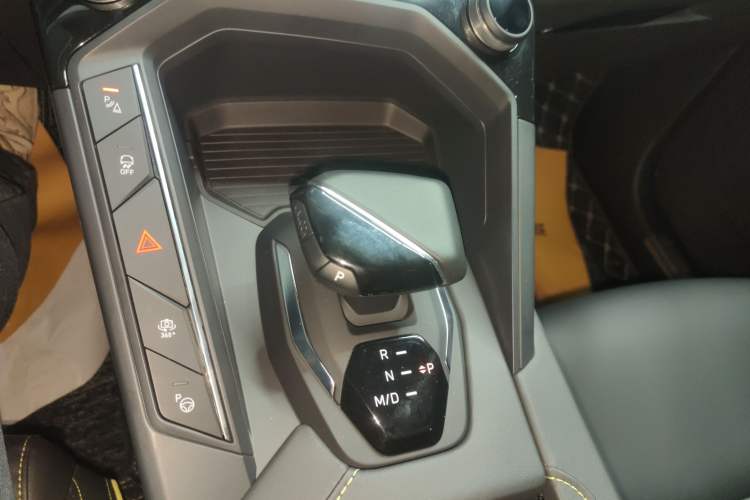 Used Lynk & Co 06 2023 Remix 1.5T Dynamic Halo