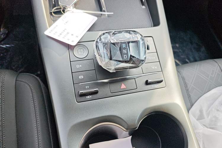 Used BYD Qin PLUS 2025 DM-i Smart Drive 55KM Leading Model
