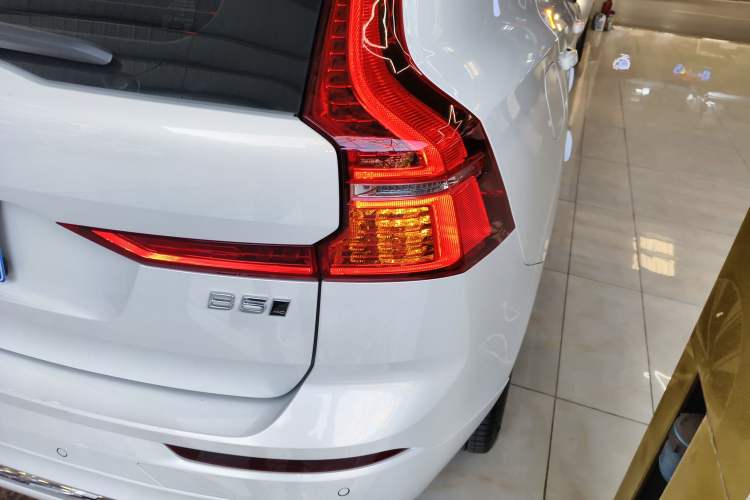 Used Volvo XC60 2024 B5 4x4 Smart Luxury Edition