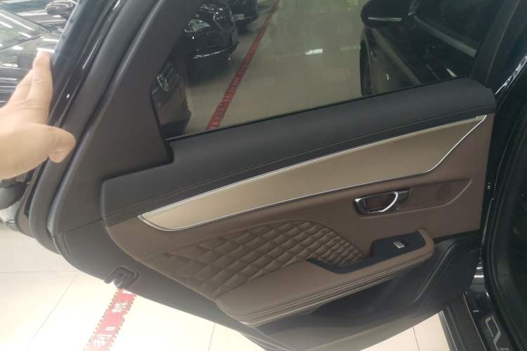 Used BYD Han 2024 DM-i Glory Edition 121KM Prestige Model
